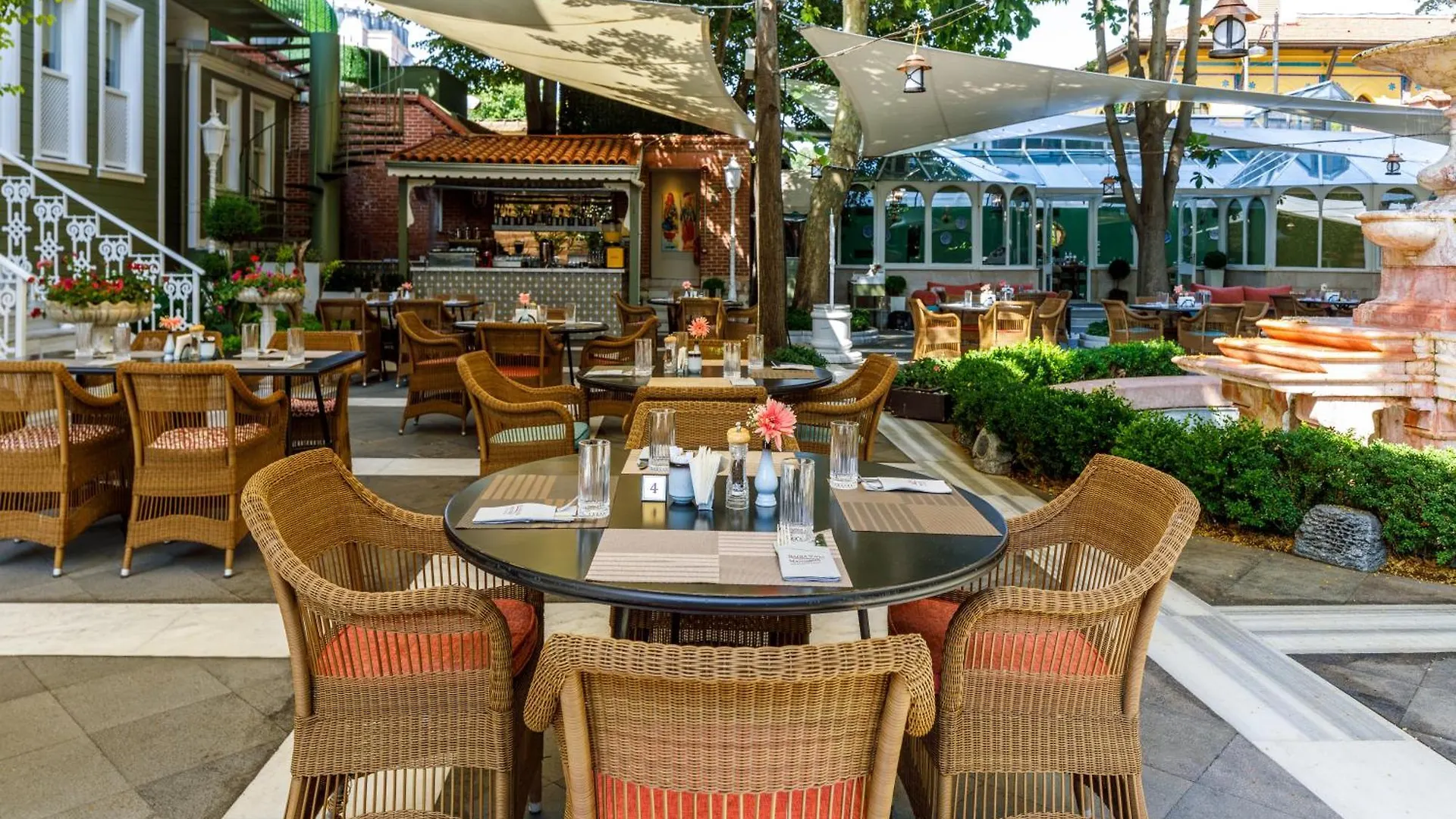 Hagia Sofia Mansions Istanbul, Curio Collection By Hilton Hotel 5*, Istanbul