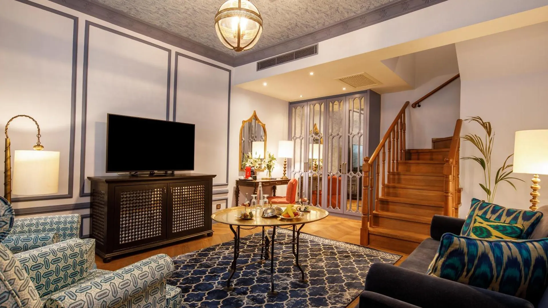 Hagia Sofia Mansions Istanbul, Curio Collection By Hilton Hotel Turkey