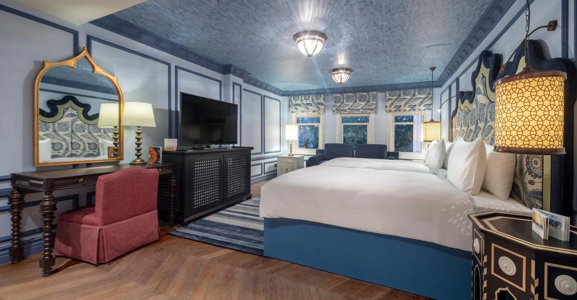 Hagia Sofia Mansions Istanbul, Curio Collection By Hilton Hotel