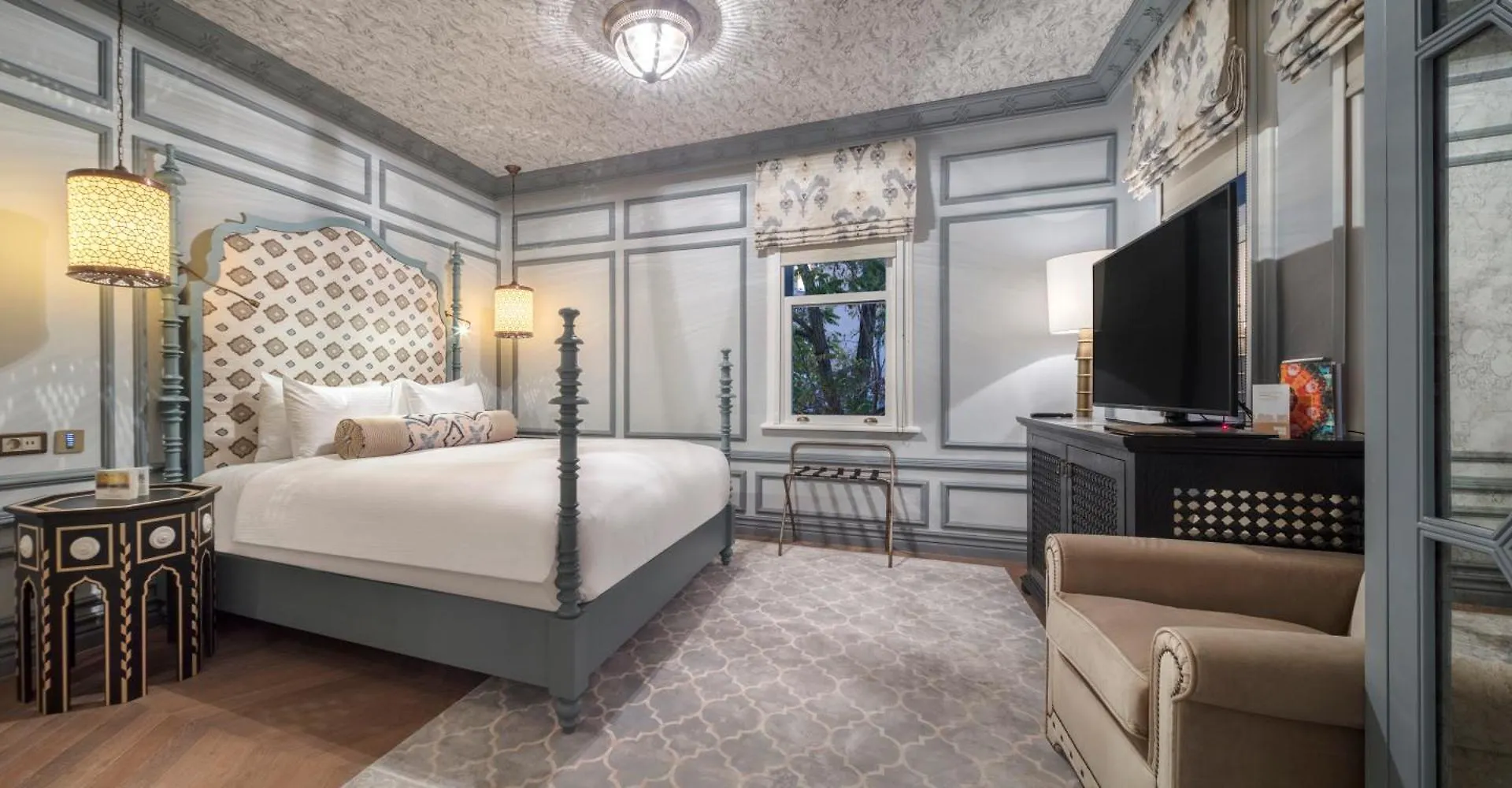 Hagia Sofia Mansions Istanbul, Curio Collection By Hilton Hotel