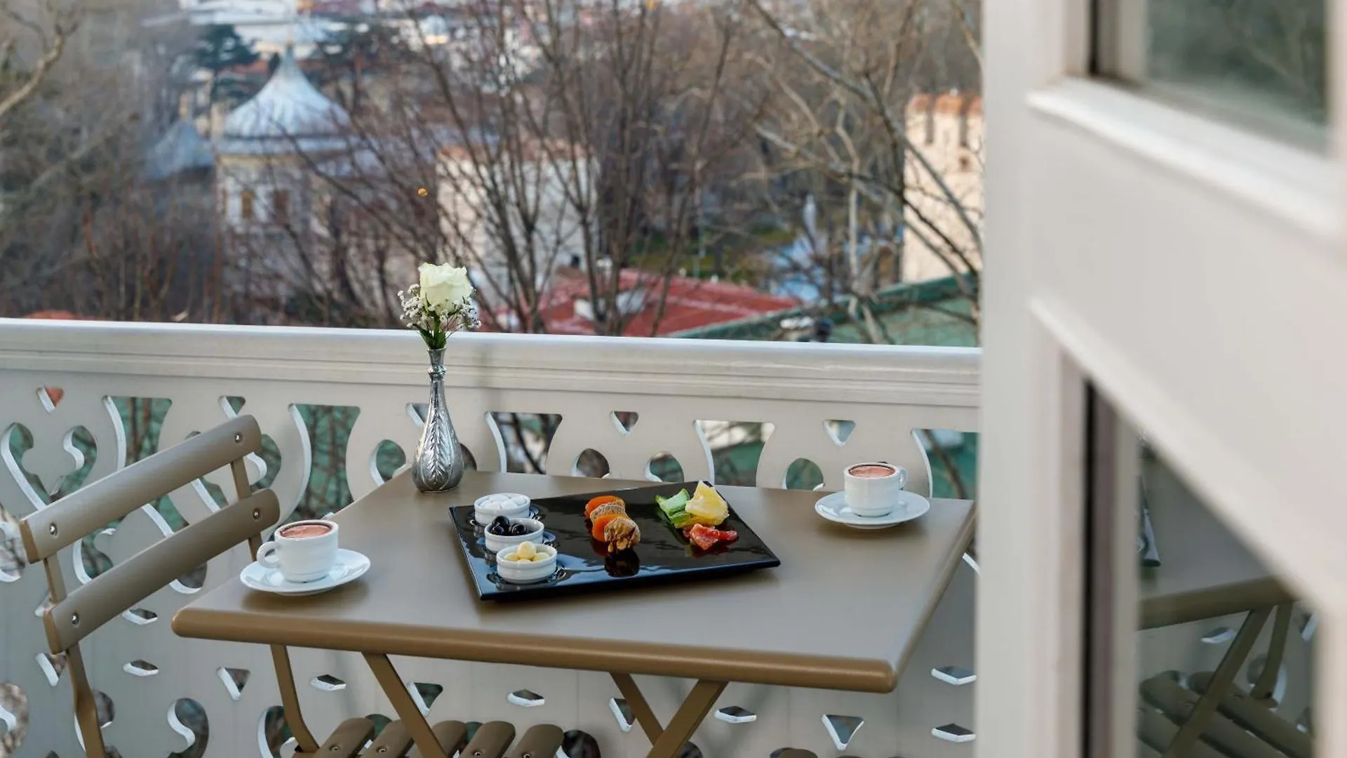 Hagia Sofia Mansions Istanbul, Curio Collection By Hilton Otel  İstanbul