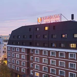 Otel Ramada & By Wyndham North ****