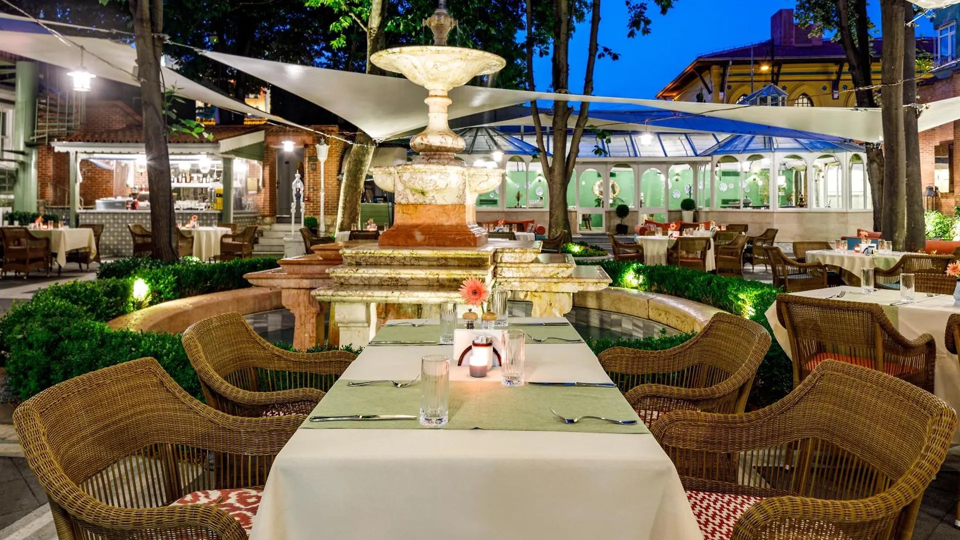 Hagia Sofia Mansions Istanbul, Curio Collection By Hilton Hotel 5*, Istanbul
