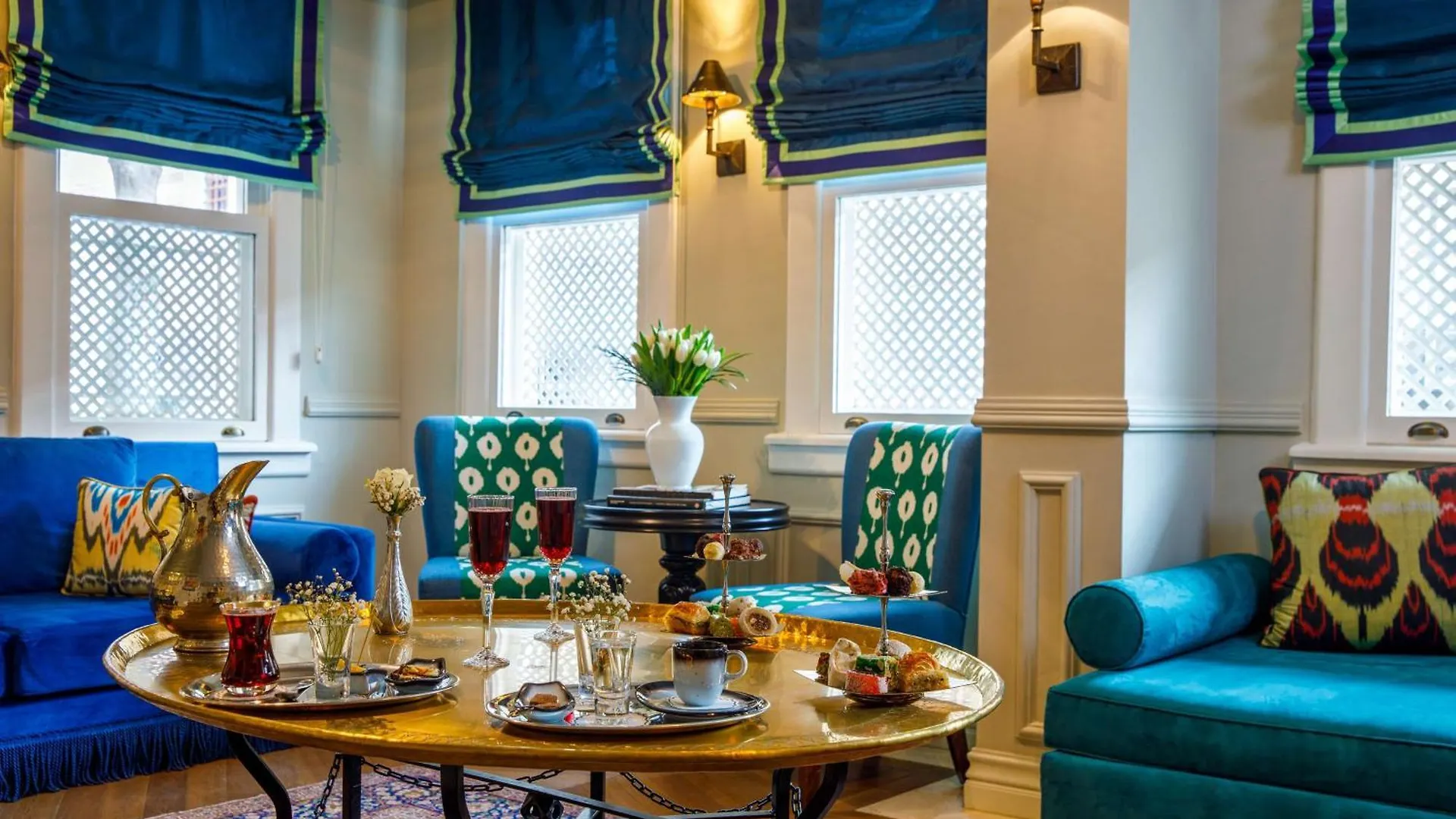 Hagia Sofia Mansions Istanbul, Curio Collection By Hilton Hotel
