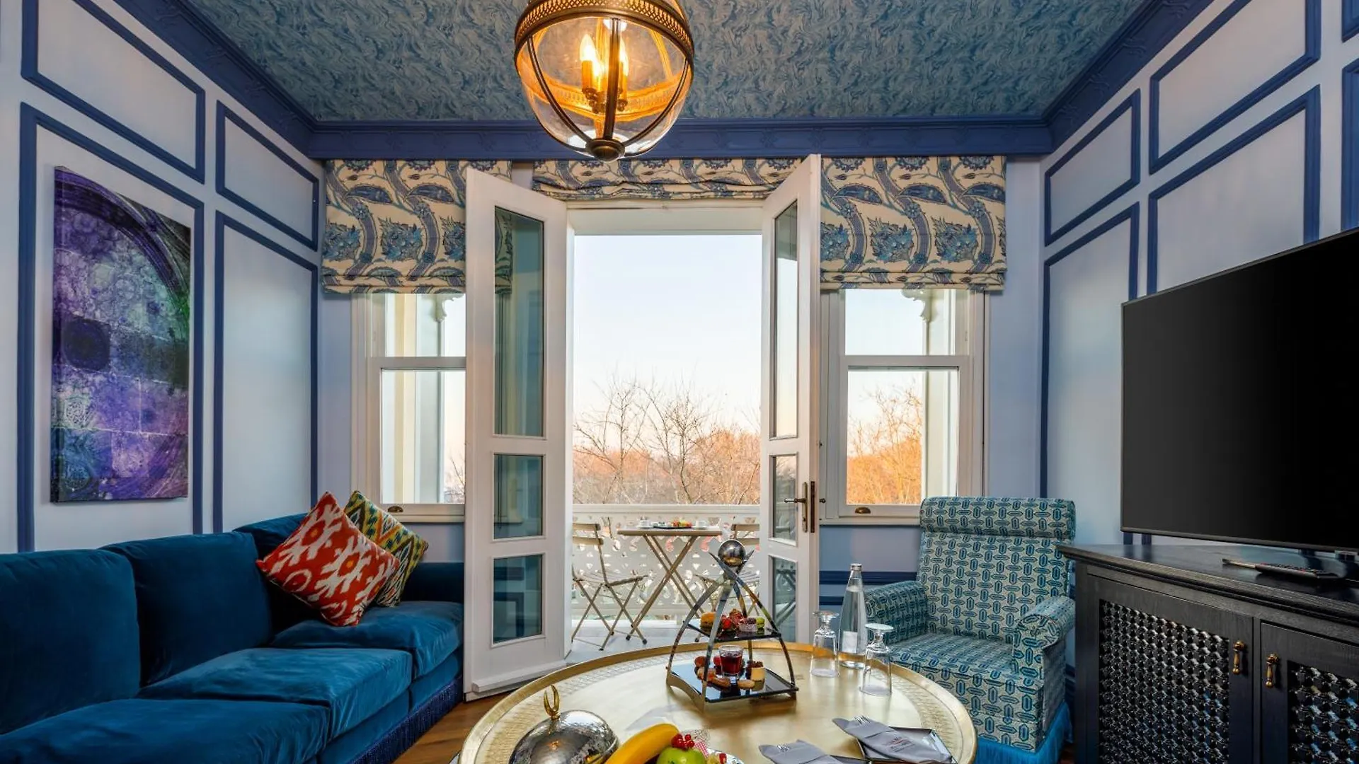 Hagia Sofia Mansions Istanbul, Curio Collection By Hilton Hotel